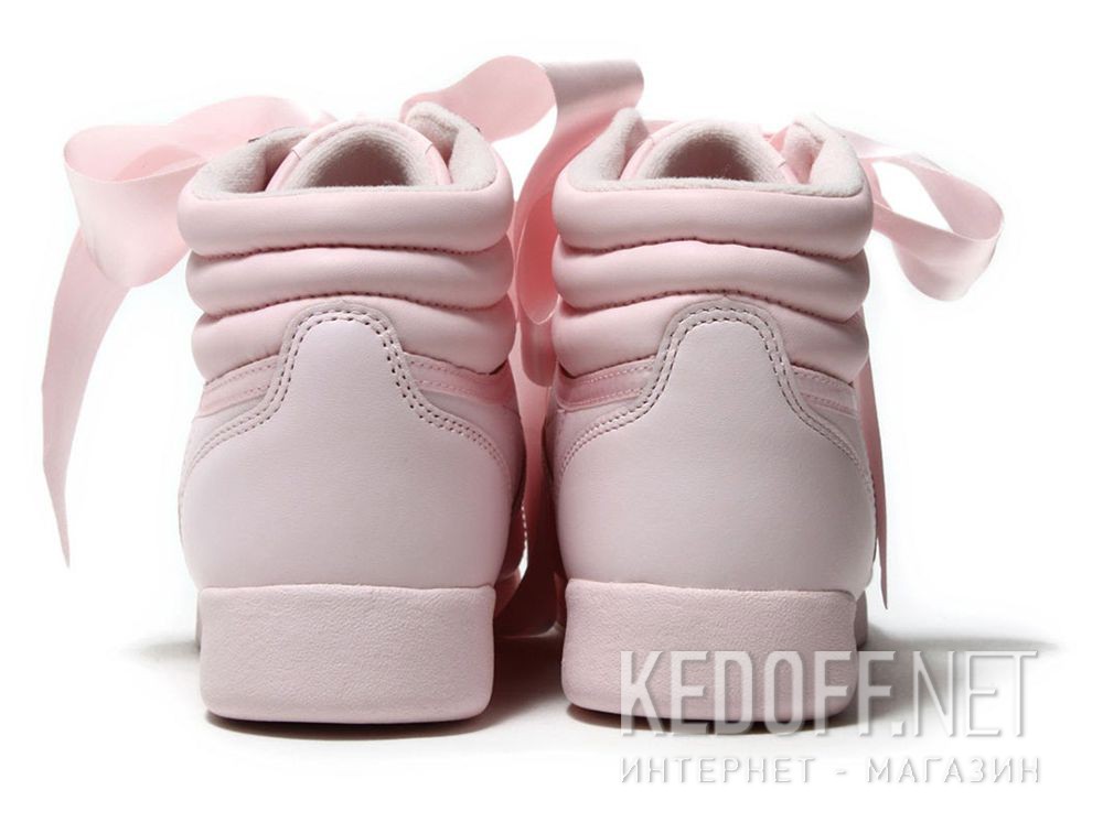 reebok classic freestyle hi satin bow trainers in pink